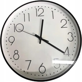 Kvarc Falióra Fehér Számlappal És Fekete Részletekkel R2