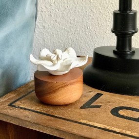 Design diffúzor fehér jázmin motívummal - ANOQ