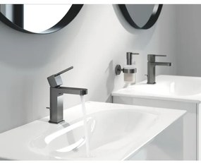 GROHE 33163003 - PLUS mosdócsaptelep, 172 mm, fényes króm
