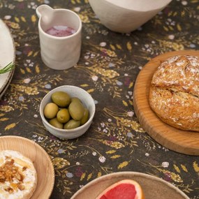 Len asztalterítő 140x140 cm Woodland – Linen Tales