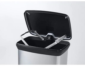 Pedal szemetes, 50 l - Curver