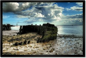 Poszterek keretben 60x40 Horgászcsónak roncsa