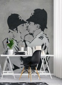 Gario Fotótapéta Csókolózó rendorök, banksy falfestmény Anyag: Vlies, Méret: 150 x 210 cm