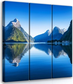 Vászonkép 90x100 Hegyi táj tükröződés a vízben nyugalom természet fjord