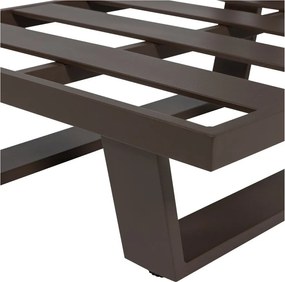 Barna fém-párnázott kerti fotel Bear – WOOOD