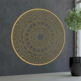 Fából készült mandala a falon | POIET