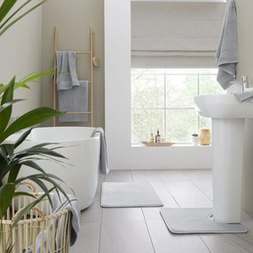 Világosszürke frottír pamut törölköző és fürdőlepedő készlet 6 db-os Anti-Bacterial – Catherine Lansfield