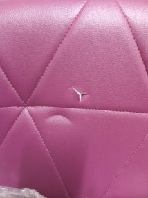 Akció: Bordó irodai szék AVOLA műbőrből II. osztály