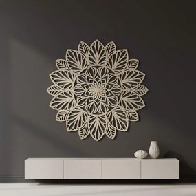 Fából készült mandala a falon | LÓTUSZ