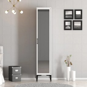 Kumsal R - White