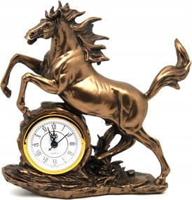 Álló asztali dekorációs óra ló figurával a nappaliba
