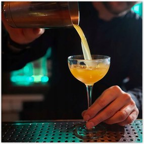 Poszterek 100x100 Alkoholos ital jéggel