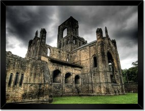 Poszterek keretben 40x30 Kastély Viharfelhők