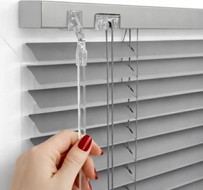 Alumínium Redőny Ezüst 25 MM Vízszintes Kész Kpl 80X130 Cm-es Méretben