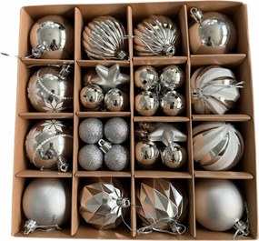 KarĂĄcsonyfa BombĂĄk Nagy BombĂĄk KĂ©szlet 42db-os formĂĄk Ă©s dĂszĂtĂ©sek