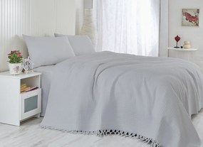 Világosszürke kétszemélyes pique ágytakaró