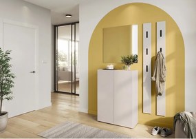 Krémszínű szekrény tölgyfa dekorral 74x105x33 cm Alviano – Germania