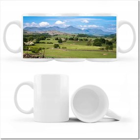 Bögre fényképpel Hegyi táj Kilátás a hegyekre és völgyekre