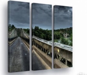 Vászonkép 90x100 Régi híd fém szerkezet komor ég folyó zöld