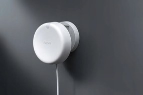 Intelligens mozgás/jelenlét érzékelő FP2, hatótávolság 8m, 45° fehér 40 m² szett