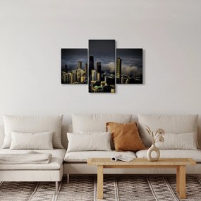A város képe a felhőkben (90x60 cm)