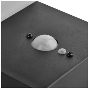 LED napelemes fali lámpa érzékelővel LED/4,4W/3,7V 2200 mAh IP44