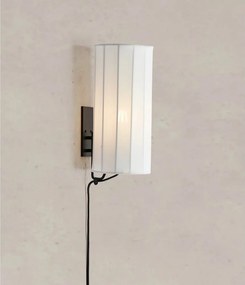 Fekete-fehér konnektorhoz csatlakoztatható fali lámpa Hikari – Markslöjd