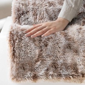 Barna műszőrme takaró 180x220 cm Antartic – douceur d'intérieur