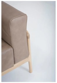 Fawn mandulabarna kanapé bivalybőrből, tömör tölgyfa szerkezettel, 240 cm - Gazzda
