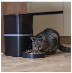 Automata etető mikrofonnal és kamerával 6l/5V/4xAA Wi-Fi