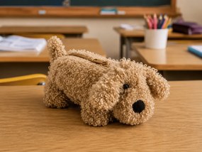 Iskolai tolltartó kutyus Toffee, barna
