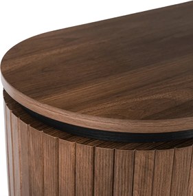 Komód 160 cm méretben, háromajtós kivitelben, dió színben BECK