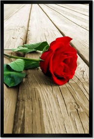 Poszterek keretben 40x60 Vörös rózsa a deszkákon