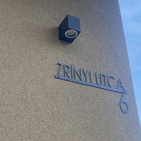 Fém egyedi házszámtábla utcanévvel – lézervágott precizítással