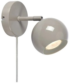 Szürkésbézs konnektorhoz csatlakoztatható fali lámpa Pop – Markslöjd