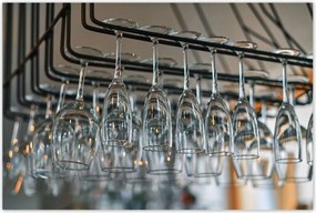 Poszterek 120x80 Lógó poharak a bárban