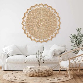 Fából készült mandala a falon | PERKO