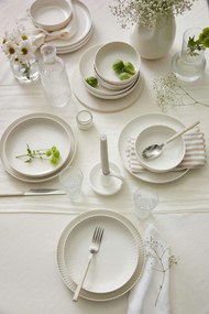 18 részes porcelán étkészlet