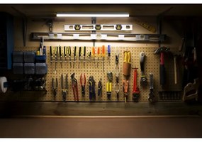 Osram - LED pult alatti világítótest érzékelővel BATTEN LED/8W/230V 60 cm