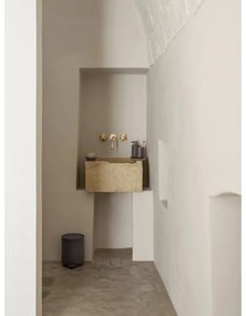 Krémszínű poligyanta pedálos szemetes 3 l Kua – Blomus