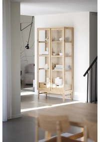 Natúr színű tálalószekrény tolóajtóval, tölgyfa dekorral 100x203 cm Hazelton – Rowico