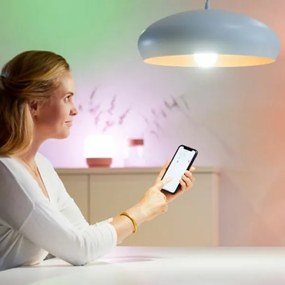 2 darabos szett dimmelhető LED izzó A60 E27/9W/230V 2700K Wi‑Fi + távirányító - WiZ