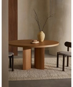 Kerek étkezőasztal tölgyfa dekorral ø 150 cm Nealy – Kave Home