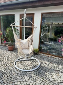 PALAK bézs függőszék fekete állvánnyal