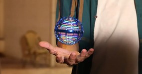 Flynova Pro szabadonrepülő labda Mágikus Labda Magic Ball Piros vagy Kék színben