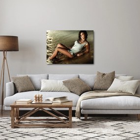 Egy nő a tengerparton képe (70x50 cm)