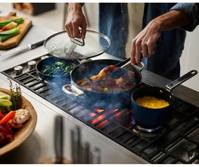 Indukciós tűzhelyhez alkalmas edény fedővel, kerámia felülettel Space – Joseph Joseph