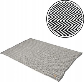 Esquina szőnyeg 140x200 cm, fekete-fehér.