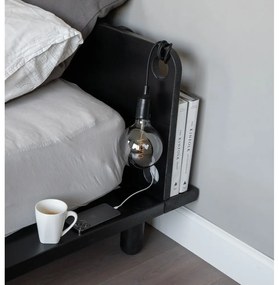 Fekete borovi fenyő franciaágy ágyráccsal 140x200 cm Peek – Karup Design