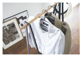 Fekete fém ruhatartó állvány Tower – YAMAZAKI